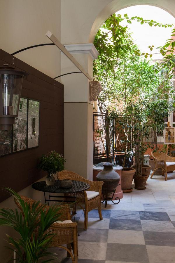 Xenon Apollonos Hotel Ermoupoli Bagian luar foto